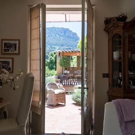 Vendégház Maison°9 *