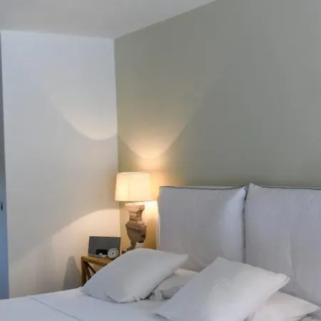 Maison°9 Vendégház *