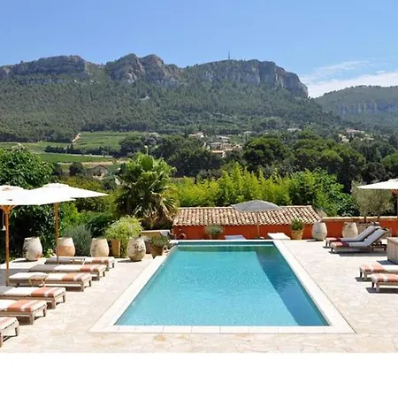 Maison°9 Vendégház Cassis