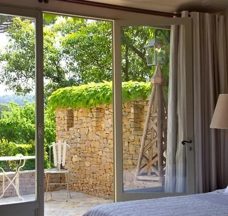 Maison°9 *